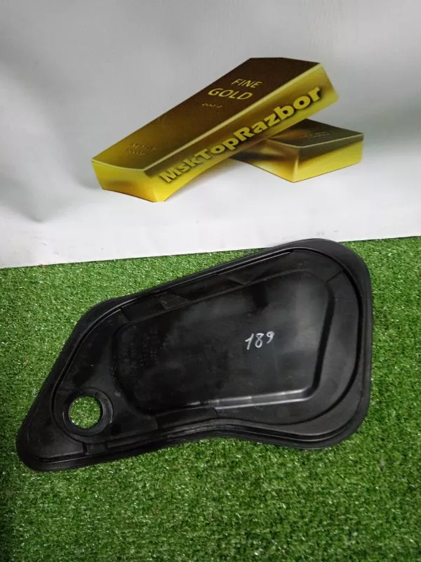 Заглушка двери