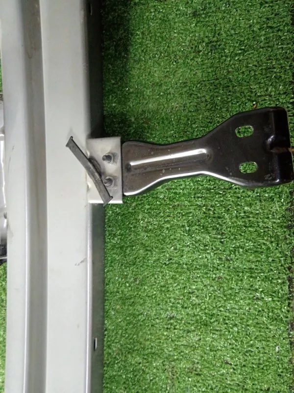 Усилитель бампера