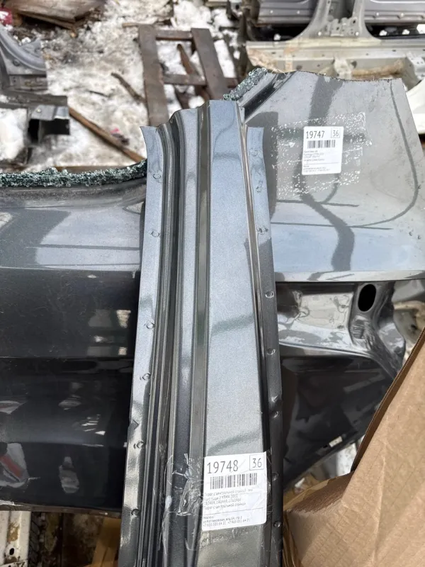 Порог с центральной стойкой