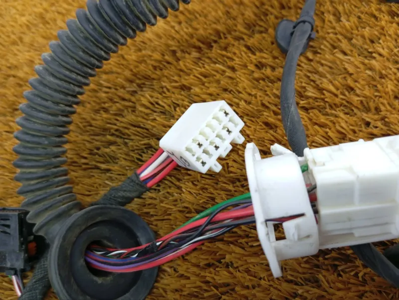 Проводка двери