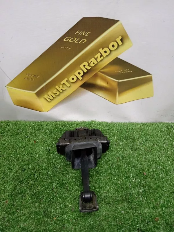 Ограничитель двери