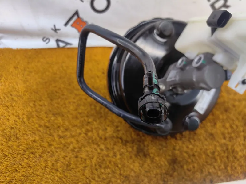 Вакуумный усилитель тормозов