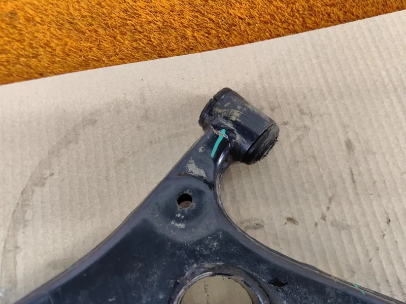 Рычаг подвески