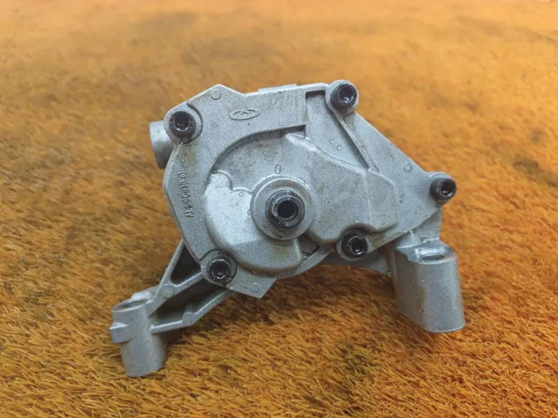 Масляный насос