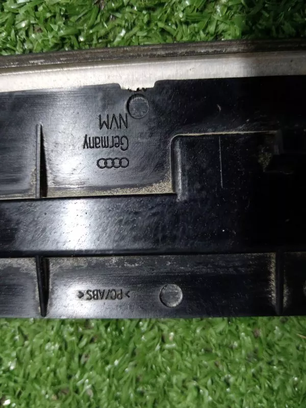 Накладка двери