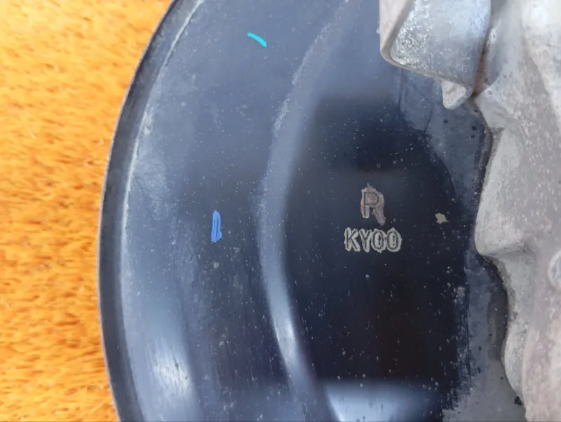 Кулак поворотный