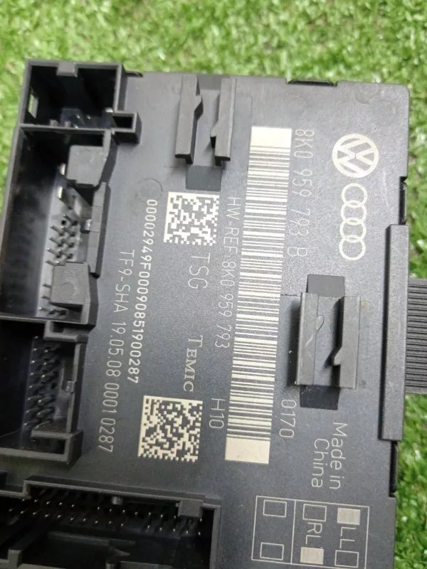 Блок управления дверьми