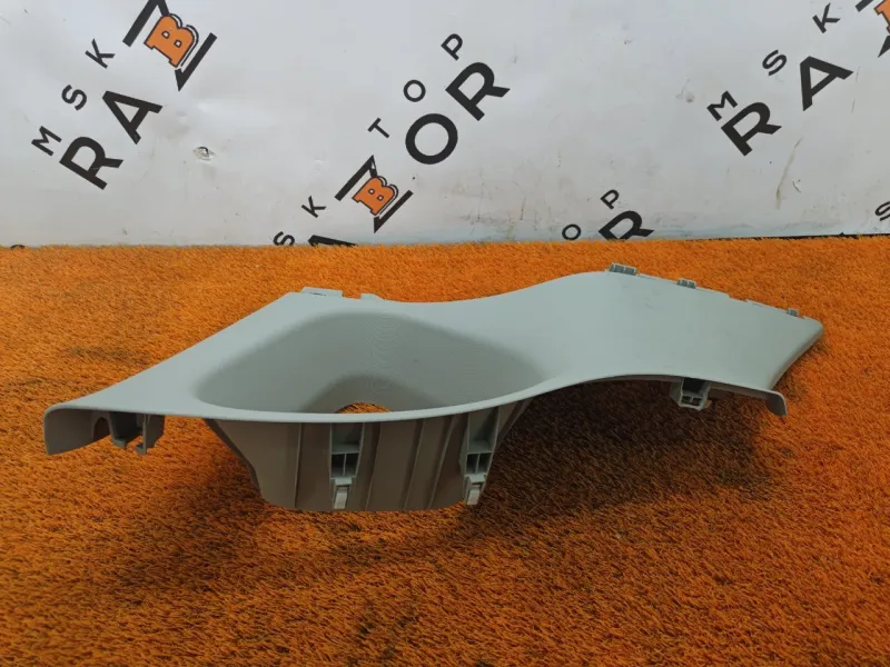 Накладка на стойку кузова