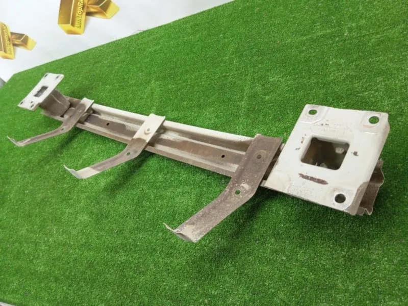 Усилитель бампера