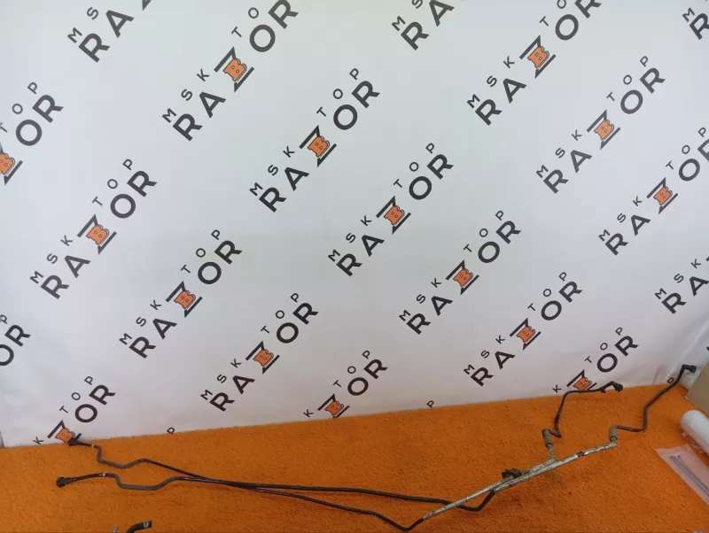 Трубка топливная