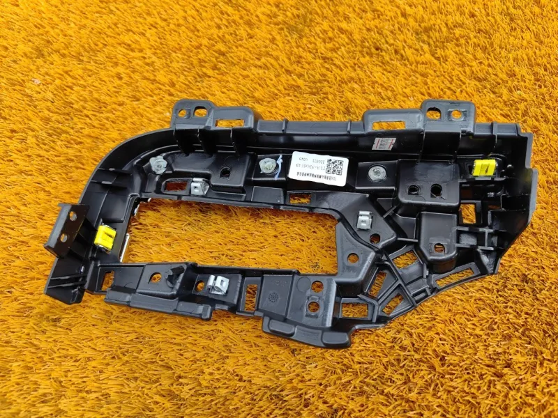 Накладка на торпедо