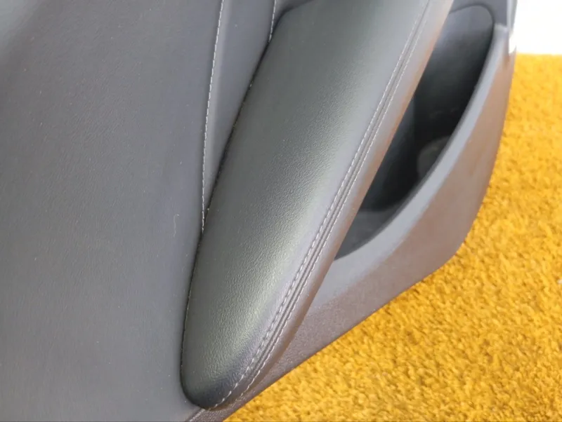 Обшивка двери