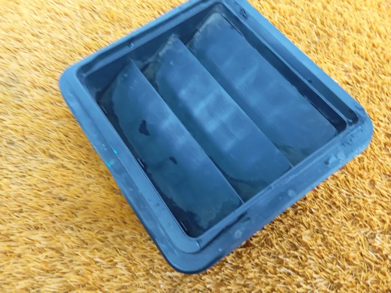 Решетка вентиляционная