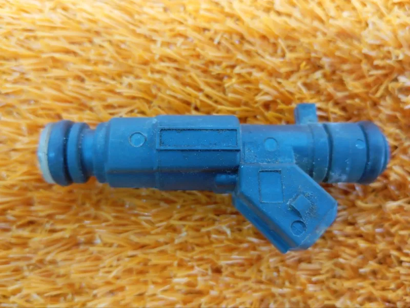 Форсунка топливная