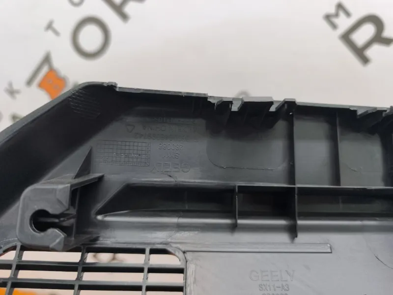 Обшивка багажника