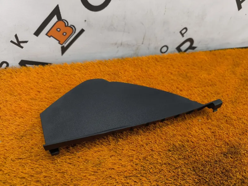 Накладка на торпедо