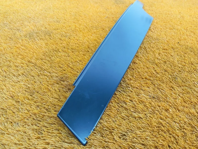 Молдинг двери