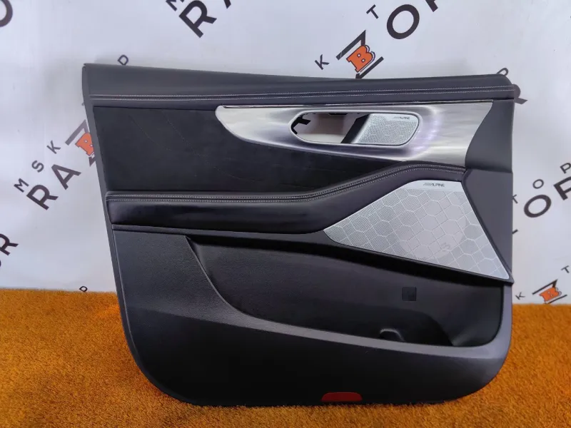 Обшивка двери