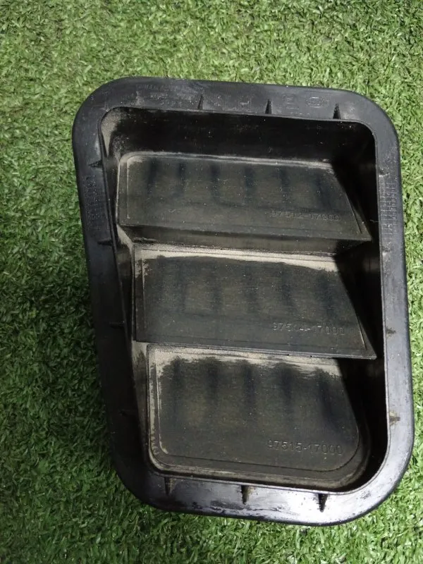 Решетка вентиляционная