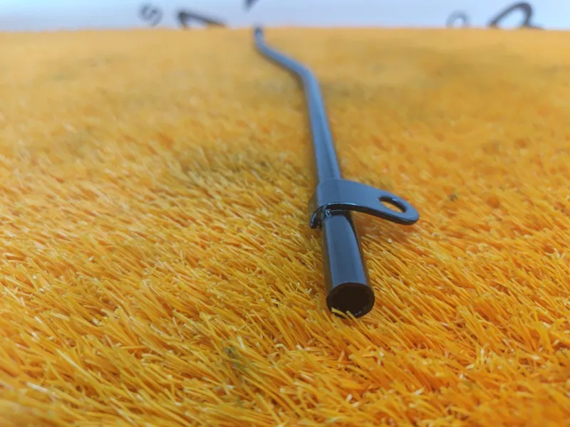 Направляющая масляного щупа