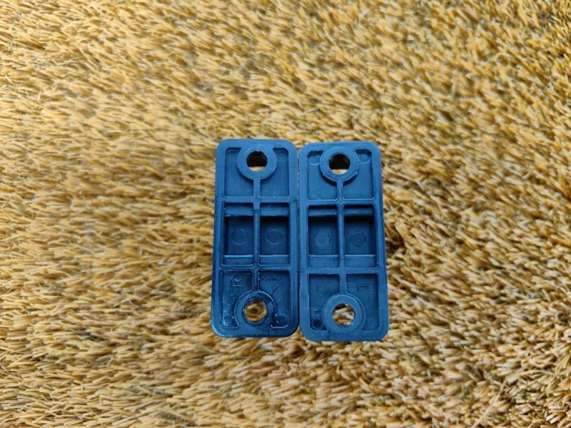 Отбойник крышки багажника