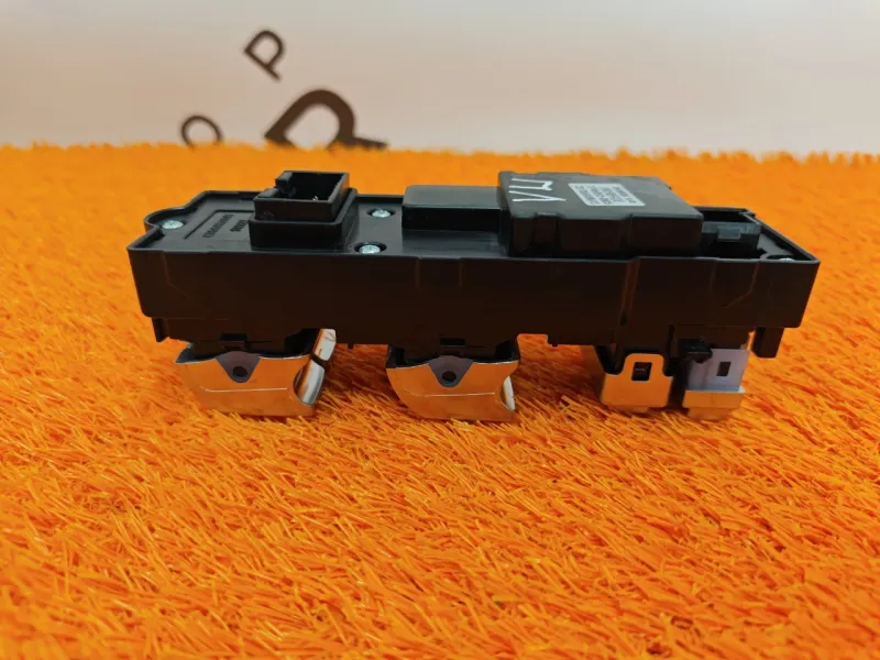 Блок стеклоподъемников