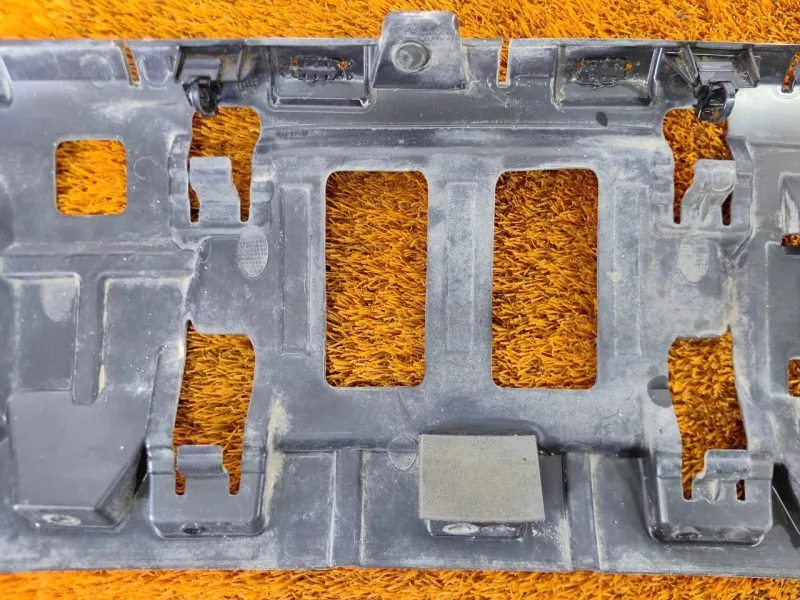 Кронштейн бампера