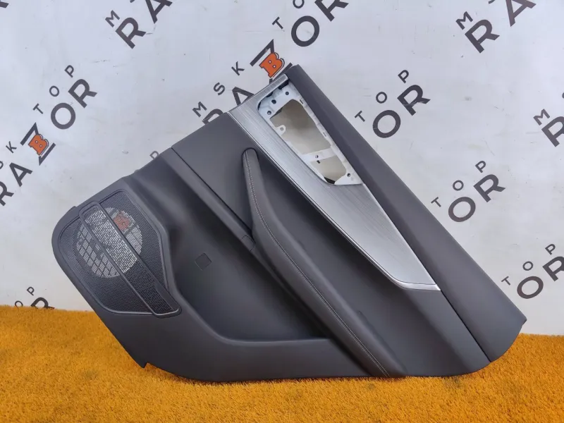 Обшивка двери