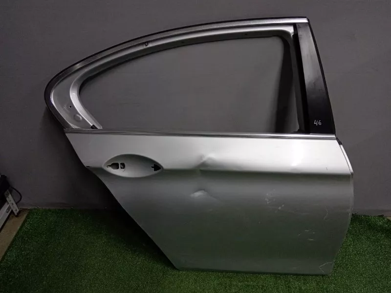 Дверь BMW 5-Series 2011 41007206114 F10, задняя правая