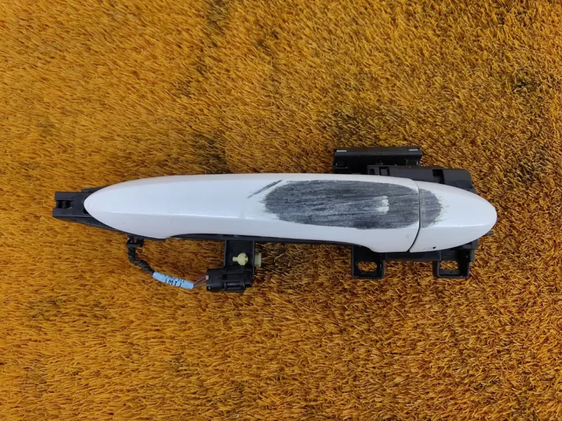 Ручка двери наружняя