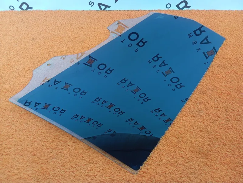 Стекло двери