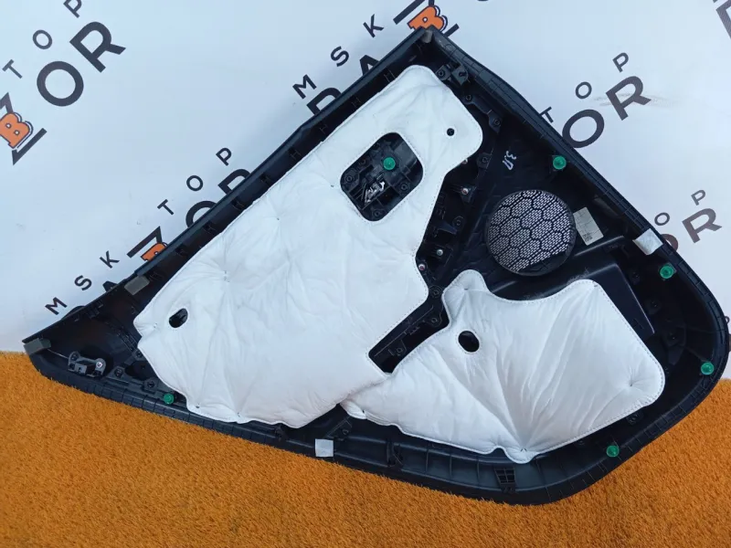 Обшивка двери