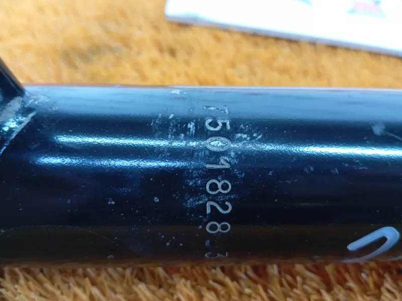 Стойка подвески