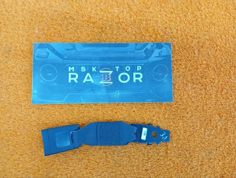 Ответная часть ремня безопасности