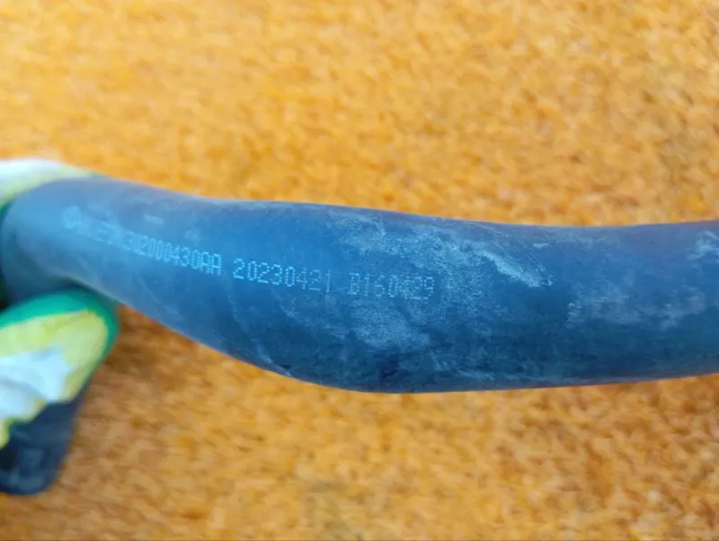 Патрубок радиатора