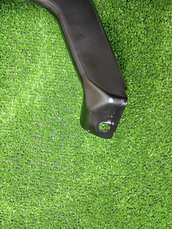 Крепление запасного колеса