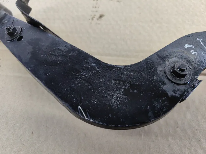 Рычаг поперечный