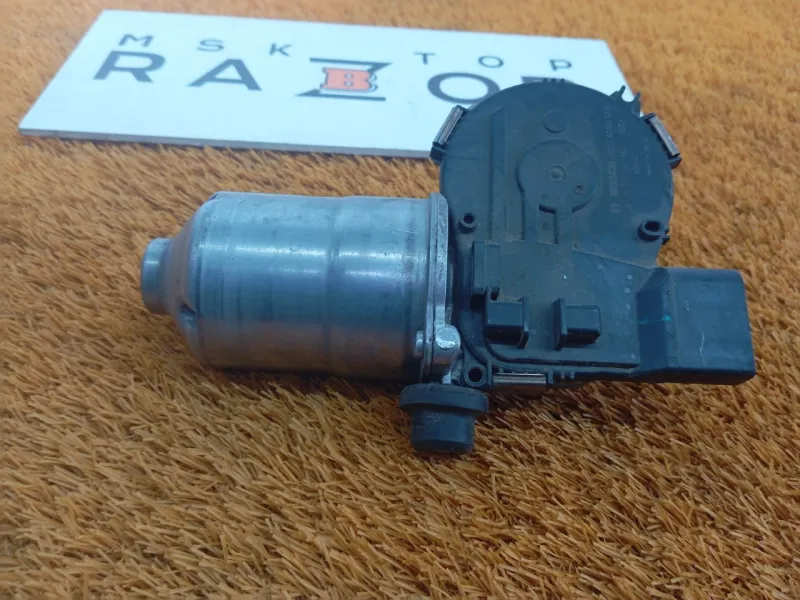 Моторчик стеклоочистителя