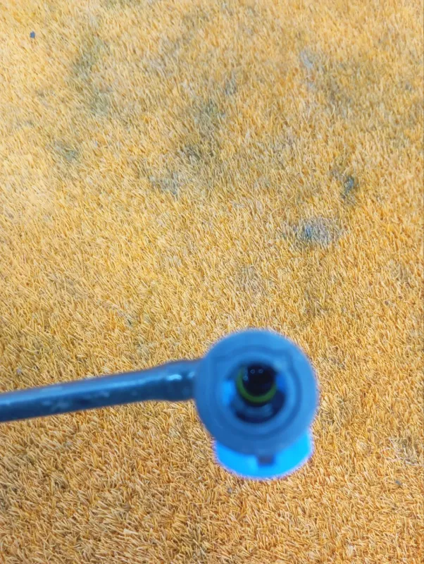 Трубка топливная