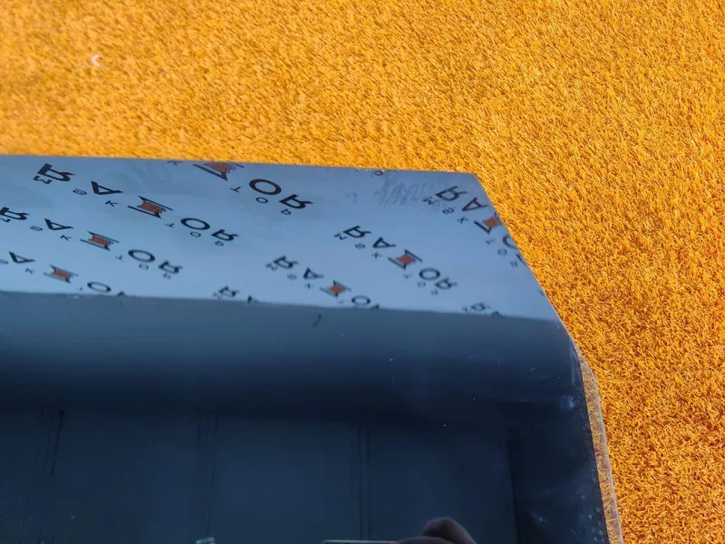 Стекло двери