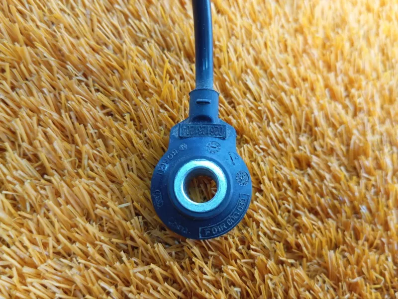 Датчик детонации