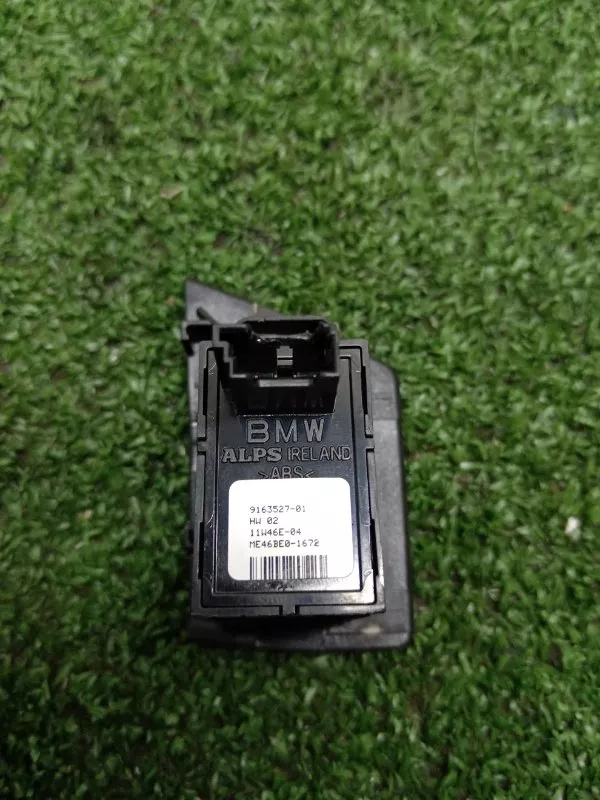 Кнопка стеклоподъемника