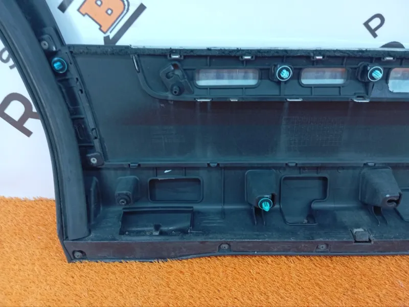 Молдинг двери