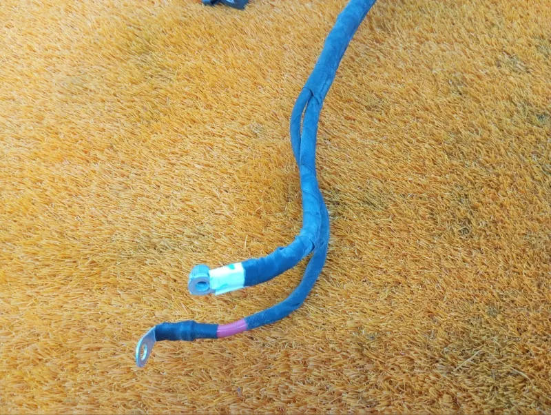 Клемма аккумулятор