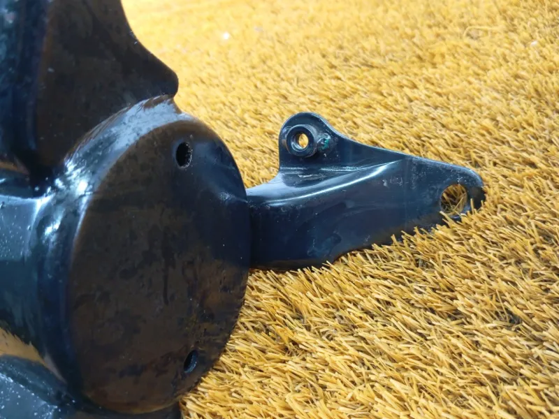 Подушка двигателя