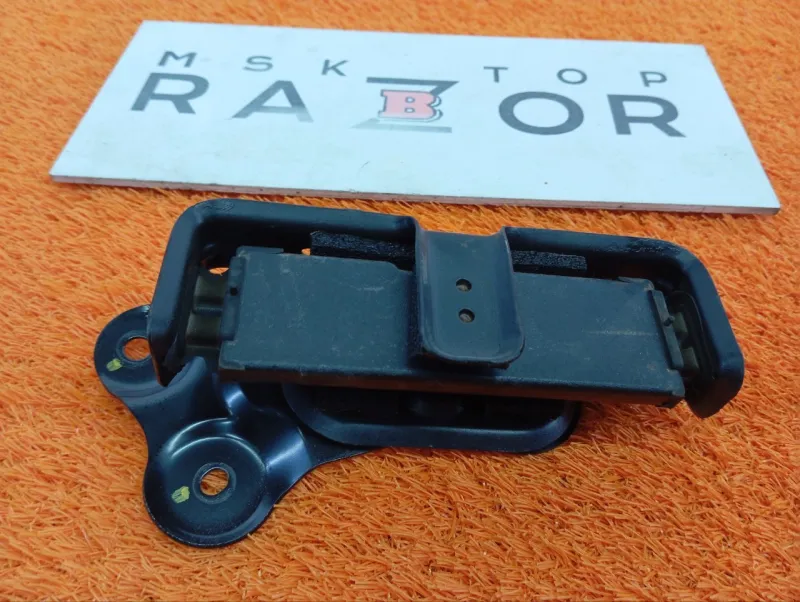 Демпфер крышки багажника