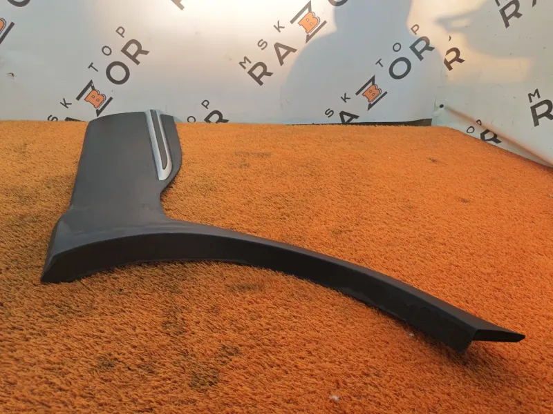 Молдинг двери