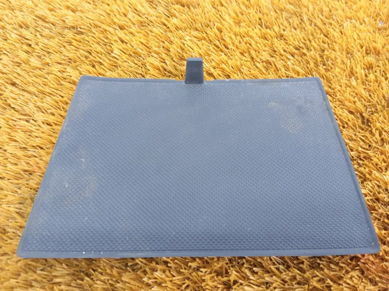 Коврик центральной консоли