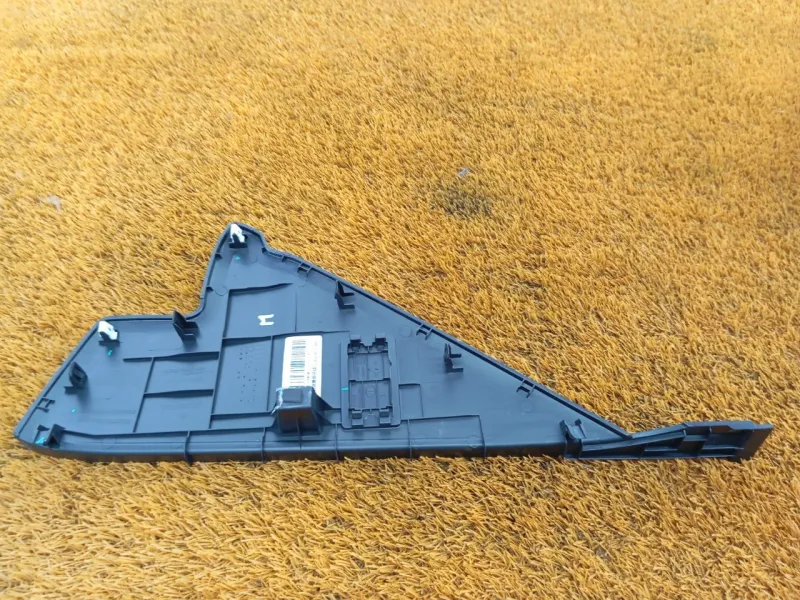 Накладка на торпедо