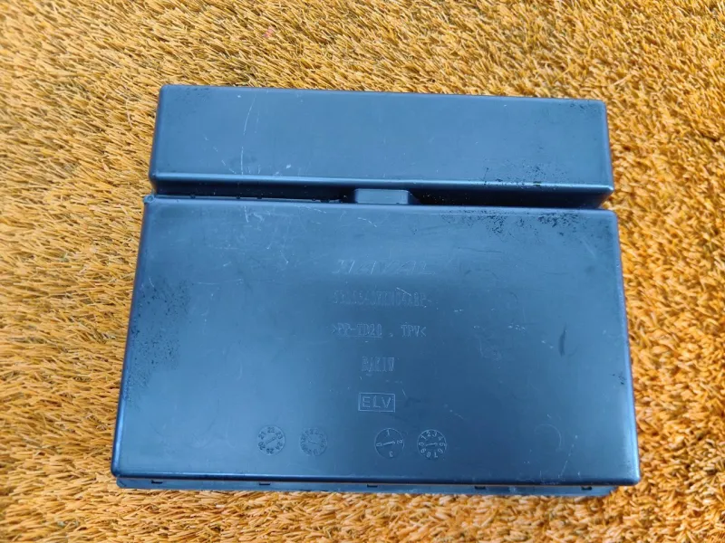 Ящик передней консоли